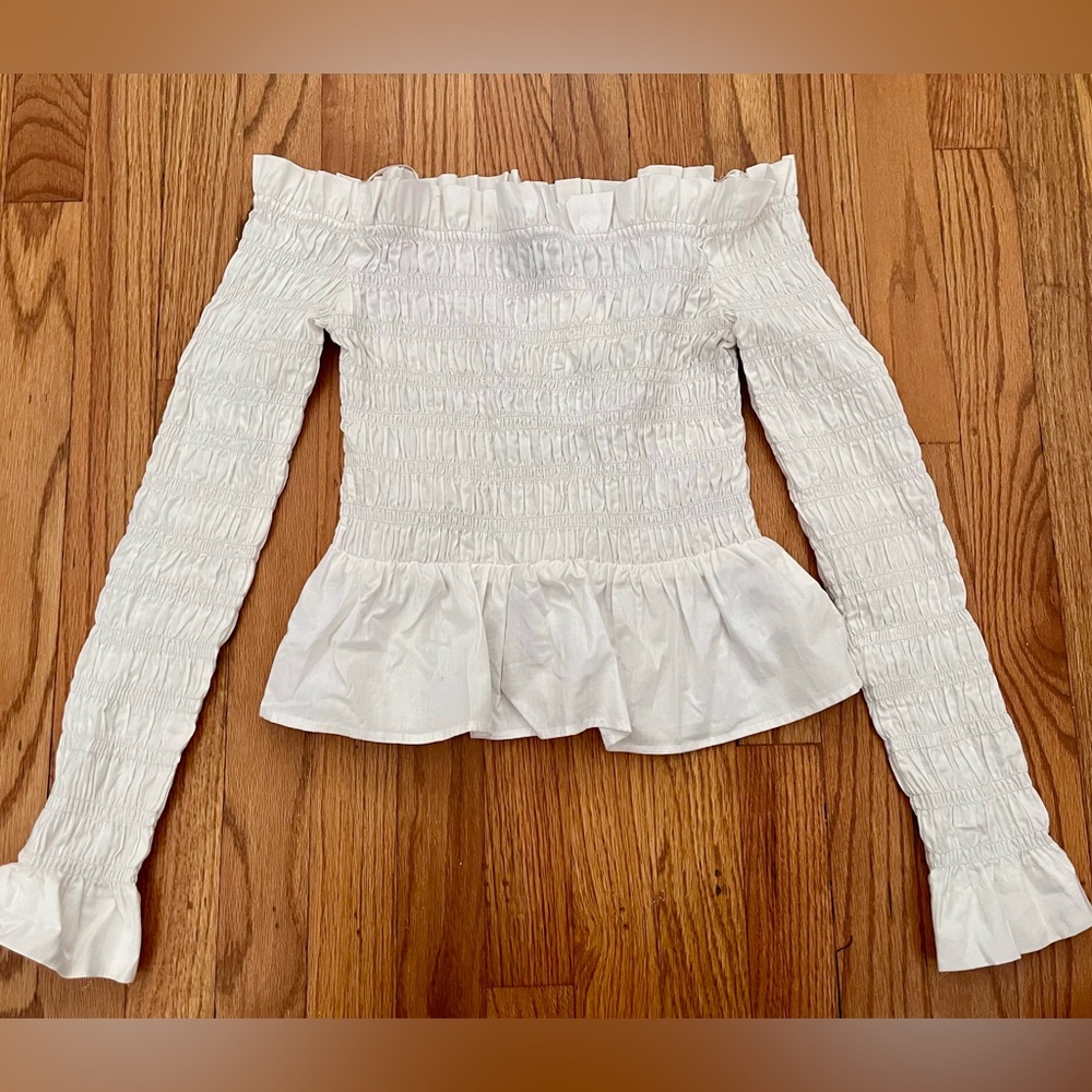 NWT H&M White Smocked Off-Shoulder Blouse